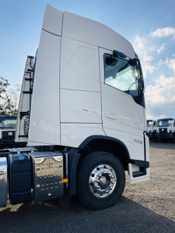 Volvo/FH 460 6x2 - Imagem 6